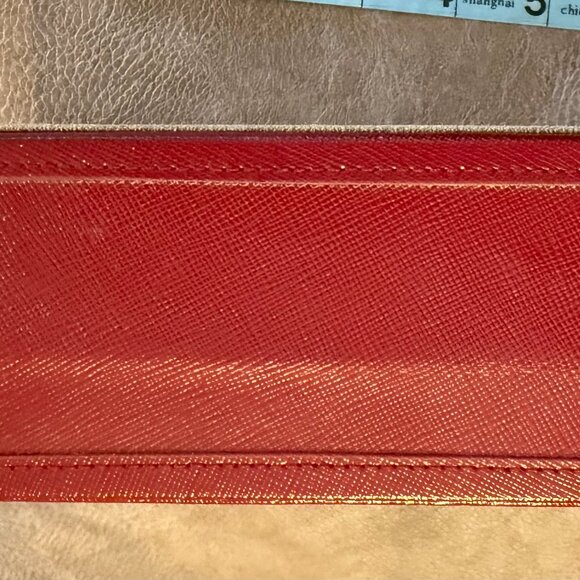 WOLF Leather Travel Boxes (2) Red and Cream lined with Luster Lock (Pre-Owned) - Picture 9 of 13